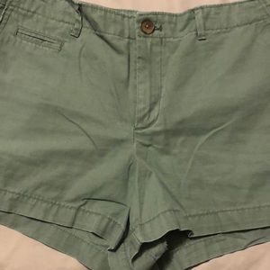 Gap - Army Green Shorts size: 08R
